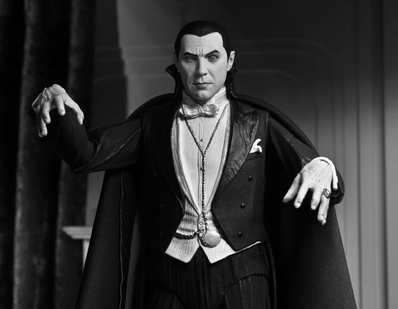Universal Monsters Dracula (B&W Carfex Abbey) Ultimate Action Figure - NECA