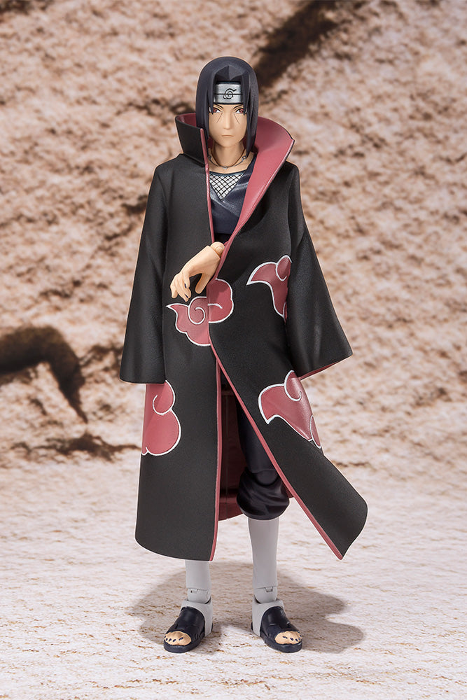 Naruto Official Itachi Uchiha (Akatsuki) S.H.Figuarts Figure Bandai T.N
