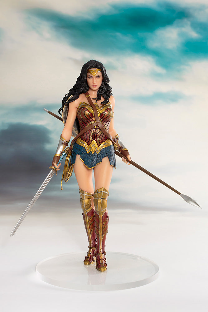 Justice League Movie Official Wonder Woman ARTFX+ Statue by KOTOBUKIYA