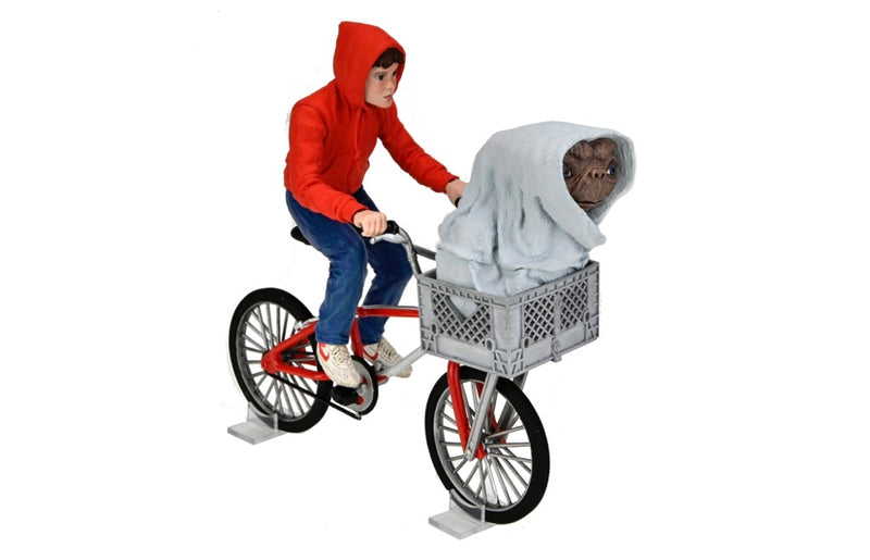 E.T Elliot and E.T on Bicycle Ultimate Action Figures - NECA