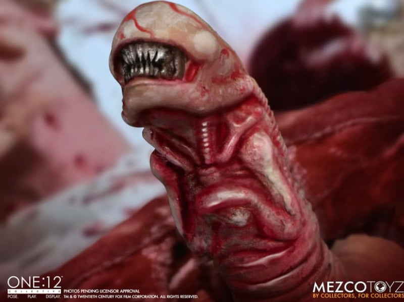 Alien Xenomorph One:12 Collective Action Figure - Mezco Toyz
