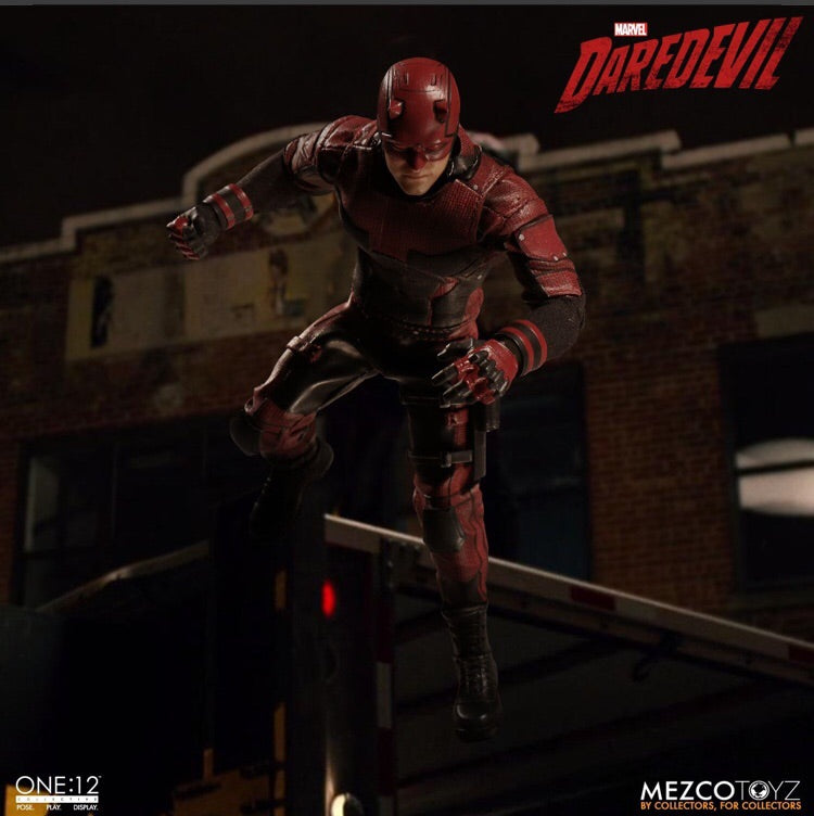 MARVEL Daredevil (TV Show) One:12 Collective Figure - Mezco Toyz