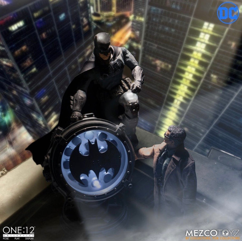 DC Comics Batman Supreme Knight ONE:12 Collective Action Figure Mezco Toyz Geek Bureau